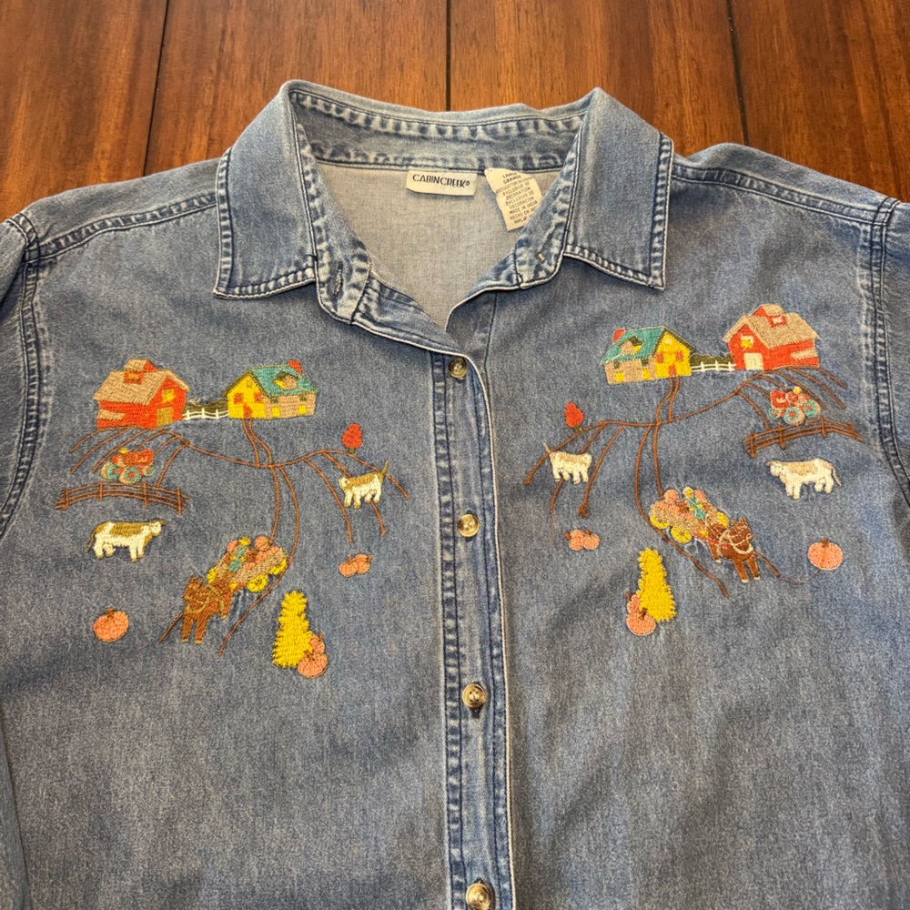 Cabin Creek Women’s Vintage Fall Themed Farm Embroidered Denim Button Down Large - Picture 3 of 7